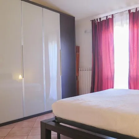 P007 - Porto Recanati, Ampio Trilocale Con Parcheggio, Vicino Al Mare Appartement *