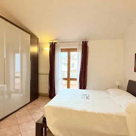 P007 - Porto Recanati, Ampio Trilocale Con Parcheggio, Vicino Al Mare 아파트 *