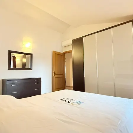 P007 - Porto Recanati, Ampio Trilocale Con Parcheggio, Vicino Al Mare 아파트 포르토레카나티